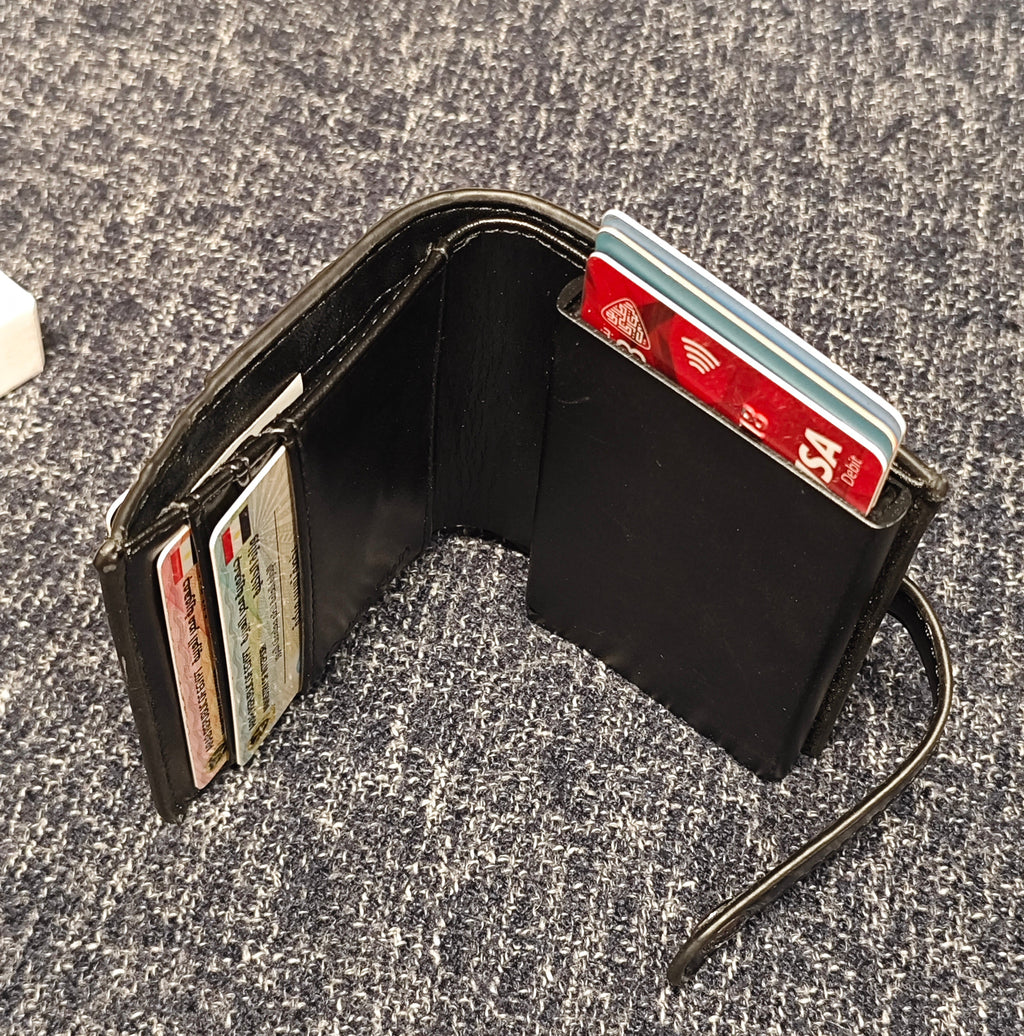 CALVIN KLIEIN CARD HOLDER